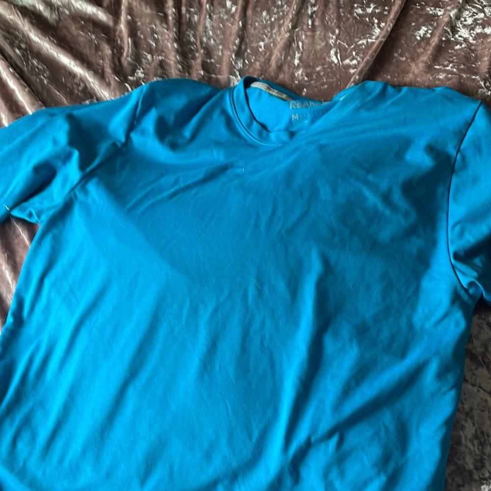 Men’s Reebok Shirt